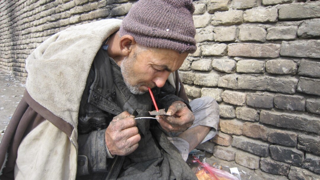 Jinsiy anomaliyalar porno rasmlar Rojdestvo sovgalari porno filmini tomosha qiling