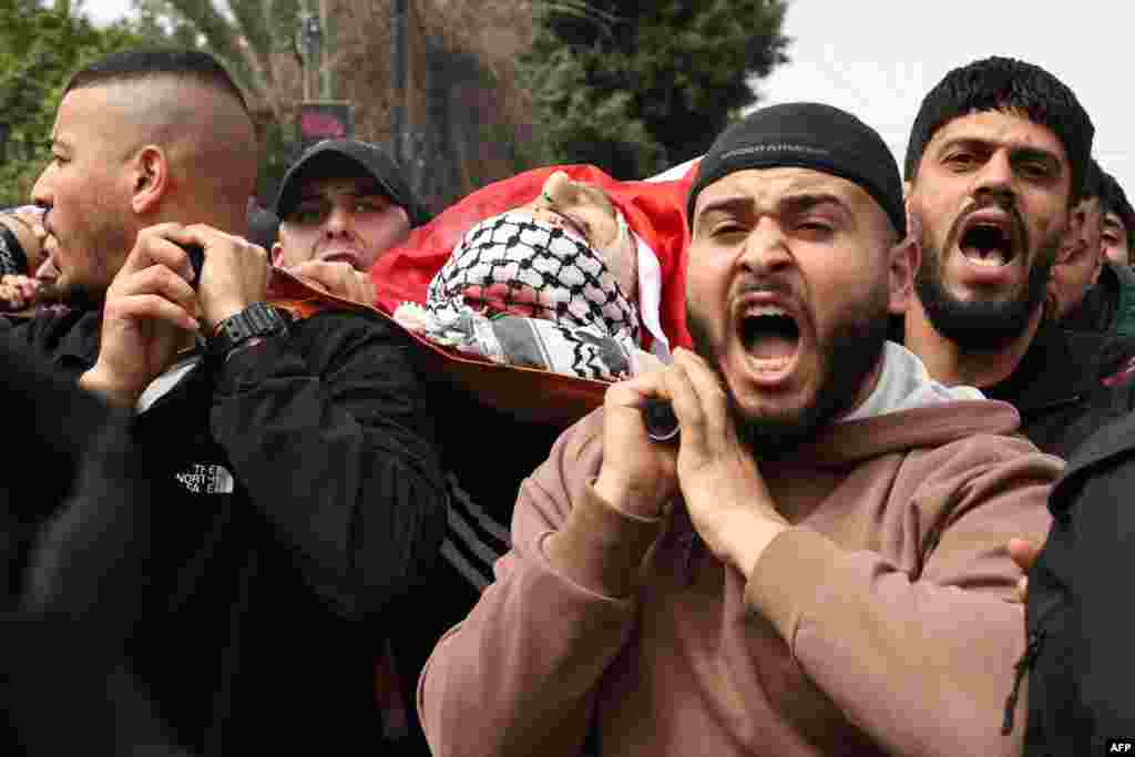 د اردن سیند په لویدیځه غاړه کې د اسرائیلي پوځیانو په بریدونو کې د وژل شویو فلسطینیانو د جنازې مراسم