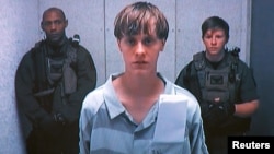 Dylann Storm Roof sigue creyendo que no está enfermo mentalmente.