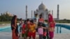 India Reopens Taj Mahal as Pandemic’s Second Wave Ebbs