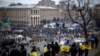 우크라이나 반정부 시위대 대통령 퇴진 농성 지속