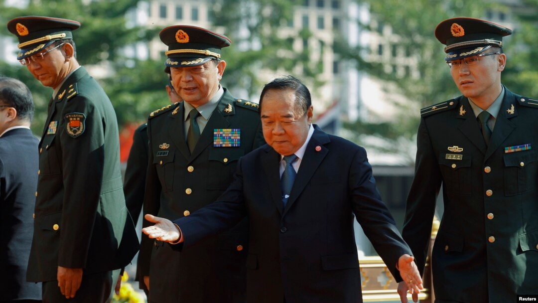 Menteri Pertahanan China Chang Wanquan (kedua dari kiri) bersama Deputi Perdana Menteri dan Menteri Pertahanan Thailand Prawit Wongsuwan di Bangkok. (Foto: Dok)