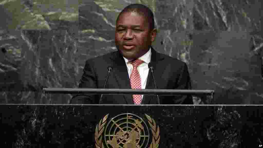 Filipe Jacinto Nyusi,&nbsp;le chef de l&#39;Etat du Mozambique, prononce un discours lors de la 70e session de l&#39;Assemblée générale de l&#39;ONU, au siège des Nations unies, 28 septembre 2015.