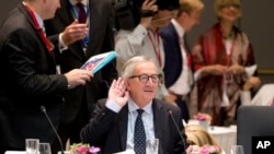Lidè Ewopeyen yo pandan yon dejenen nan Brusèl Nan dat 29 Jen 2018.AP/ Virginia Mayo.