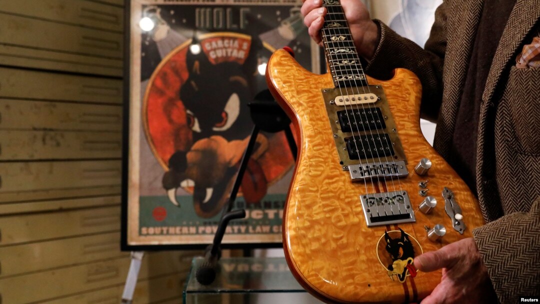 Late Grateful Dead frontman Jerry Garcia’s custom-made Wolf guitar, displayed here by Guernsey’s Auctions, which plans to auction it with proceeds going to benefit the Southern Poverty Law Center, in New York, May 12, 2017.