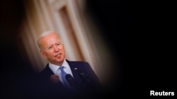 El presidente Joe Biden se dirige a los estadounidenses desde la Casa Blanca, el 31 de agosto de 2021.