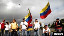 La oposición ha convocado a nuevas protestas para el miércoles 17 de mayo por la noche.