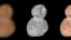 Esta imagen provista por la NASA el dos de enero de 2019 muestra varias imágenes de Ultima Thule a miles de millones de kilómetros de Plutón.