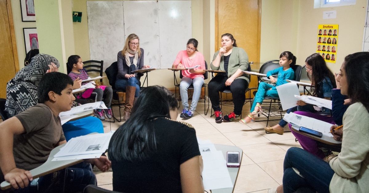 Women's Group Teaches Life Skills to Help Afghans in US
