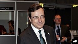 歐洲中央銀行行長馬里奧•德拉基星期五在哥本哈根參加歐元區17國財政部長會議