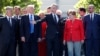 Trump exhorta a la OTAN a pagar lo "justo" para defensa 
