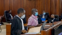 Herman Ndayisaba wahoze ari umuvugizi w'inyeshyamba za FLN zirwanya ubutegetsi bw'u Rwanda ari kumwe n'umwunganizi we