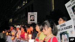 抗议者多为中国来的年轻人