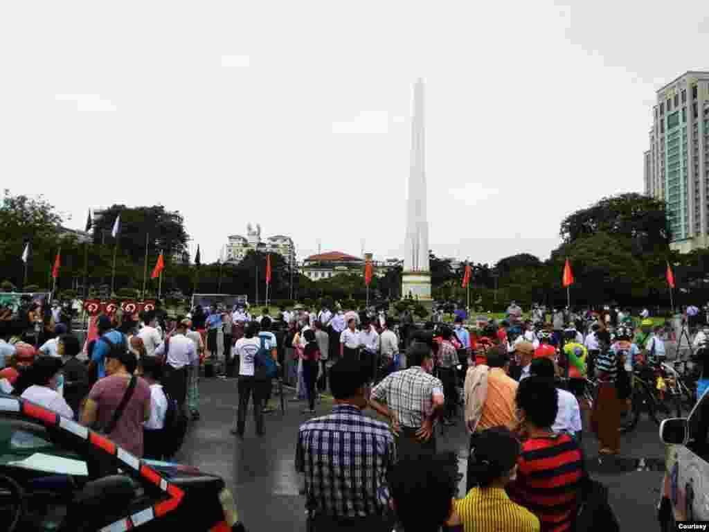 ရွစ္ေလးလုံး အေရးေတာ္ပုံ ၃၂ ႏွစ္ျပည့္ ရန္ကုန္ၿမိဳ႕မွာ က်င္းပတဲ့ ျမင္ကြင္းမ်ား။ (ၾသဂုတ္ ၈၊ ၂၀၂၀၊ ဓာတ္ပုံ - ဦးဖုိးႏုိင္လင္း)