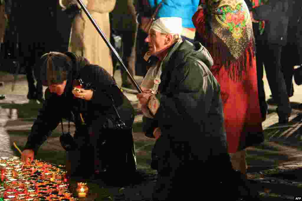 В Украине почтили память жертв голодоморов