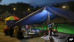 Miles de personas han quedado sin hogar tras el terremoto y tsunami en Indonesia.