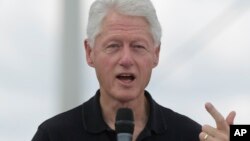 El expresidente Bill Clinton realiza una gira por Latinoamérica que incluye además de Panamá, Perú y El Salvador. Martes 10 de Noviembre de 2015.