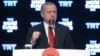 Presiden Turki Recep Tayyip Erdogan berbicara dalam forum di Istanbul, Senin (21/10).