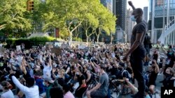 ཨ་རིའི་ཉེན་རྟོག་པར་སྒྱུར་བཅོས་གཏོང་དགོས་པའི་སྐད་འབོད།