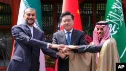 中国今年帮助沙特阿拉伯和伊朗达成了和平协议，当时秦刚仍然是中国外交部长。（资料照片，2023年4月6日）