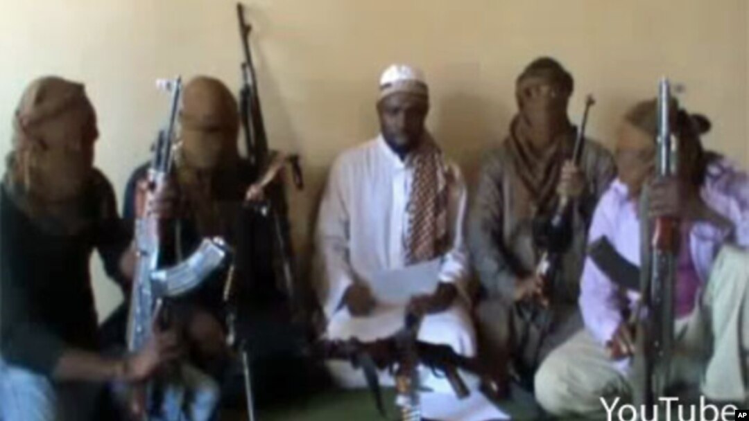 Kelompok radikal Boko Haram pernah mengeluarkan video 18-menit di YouTube mengancam VOA dan organisasi berita internasional lainnya (foto: dok). 