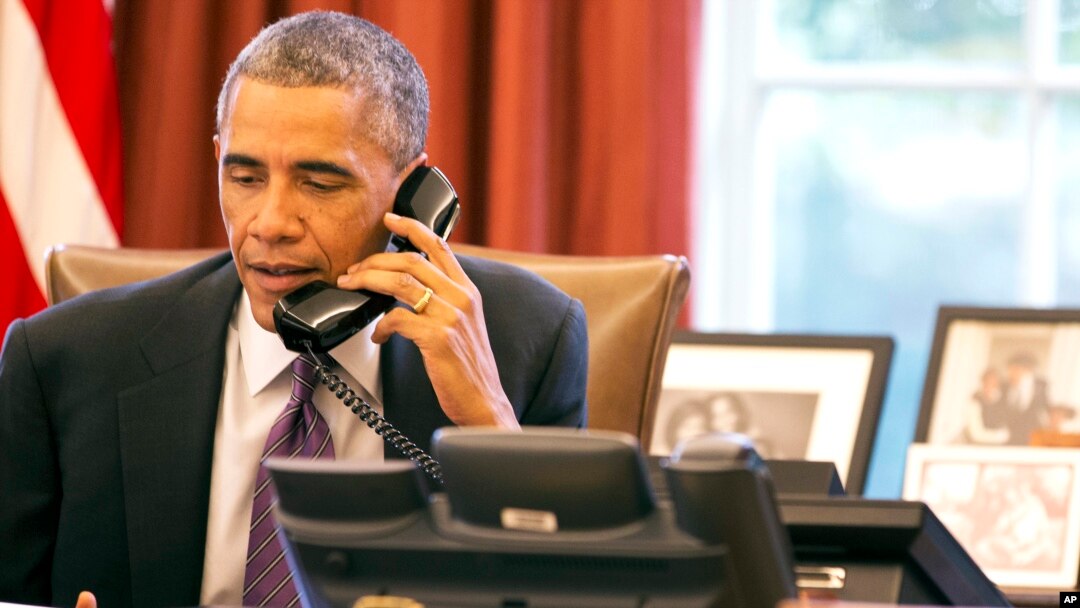 De acara a la Asamblea General de Naciones Unidas, el presidente Obama expresó sus condolencias por las vidas humanas que se perdieron como resultado del terremoto en Chile a la presidenta Michelle Bachelet.
