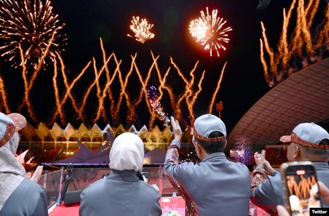 Presiden Republik Indonesia, Joko Widodo, secara resmi membuka PON XXI Aceh-Sumut 2024 di Stadion Harapan Bangsa, Banda Aceh, Aceh, Senin (9/9/2024). (Twitter/@jokowi)