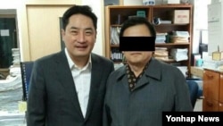 지난 2일 강용석 변호사가 연합뉴스와 통화에서 북한 김정은 국방위원회 제1위원장의 이모 고영숙 부부를 대리해 탈북자 3명을 상대로 명예훼손 소송을 국내 법원에 낸다고 밝혔다. 오른쪽이 고영숙의 남편인 리강 씨.