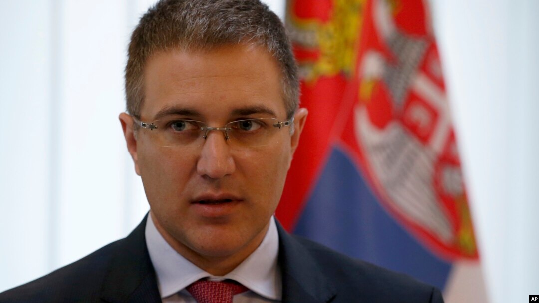 Nebojša Stefanović, ministar odbrane