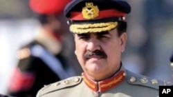  دپاکستاني پوځ دمطبوعاتي څانګې(ايي ايس پي ار) وياند ليفټننټ جنرال عاصم باجوه دټولنيزو رابطو دويب پاڼې ټويټر پخپل اکاونټ دعوه کړې دغه ترهه ګر دصفورا ګوټهـ سانحې او دسبين محمود وژنه کې ککړ وو او ورته دمرګ سزا پوځي عدالت اورولې ده.
