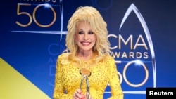 Dolly Parton دالی پارتن