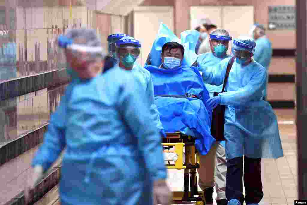 ووہان شہر سے چین سمیت دنیا کے دیگر ممالک میں یہ وائرس منتقل ہوا۔ جس کے بعد ووہان کے حوالے سے سفری پابندیاں عائد کی گئیں۔
