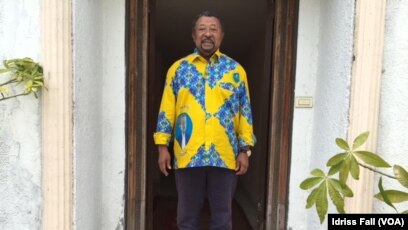 华人移民之子角逐加蓬总统大位