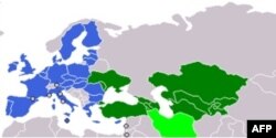 To'q yashil rangdagi davlatlar Yevropa-Kavkaz-Osiyo transport koridori TRACECA a'zolari.