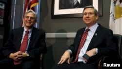 Republican Senator Mark Kirk meets with President Barack Obama's Supreme Court nominee Merrick Garland (L), on Capitol Hill in Washington, March 29, 2016.