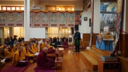 རང་ལུས་མེར་སྲེག་པ་དང་སྐུའི་བླ་སྨན་པར་མཆོད་འབུལ་སྨོན་ལམ།