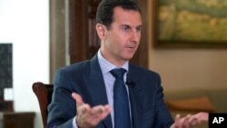 Сирийский президент Башар Асад дает интервью агентству Associated Press