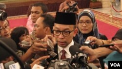 Menteri Keuangan yang baru dilantik, M. Chatib Basri. (VOA/Andylala Waluyo)