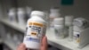 Фармацевтические компании выступили против снижения цен на рецептурные лекарства