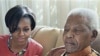 Rencontre Michelle Obama-Nelson Mandela à Johannesbourg