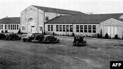 The school at New London, Texas, before the 1937 explosion