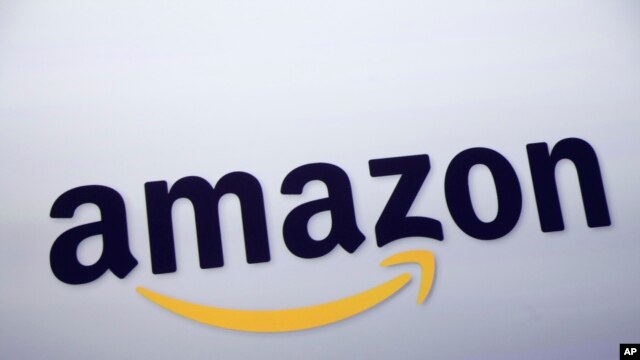 Amazon recibía un tercio de las ganacias por la venta del himno que ahora está destinado a una organización de beneficencia para los refugiados.