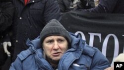 Mikhail Beketov is seen during a rally on Pushkin Square to support journalists and activists and demand full investigation into their beatings in central Moscow, 21 Nov 2010