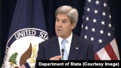 Secretary of State John Kerry gives a speech on Mideast peace plans at the Department, 28 Dec. 2016.