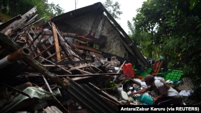 Gempa Jawa Timur Jokowi Instruksikan Langkah Tanggap Darurat