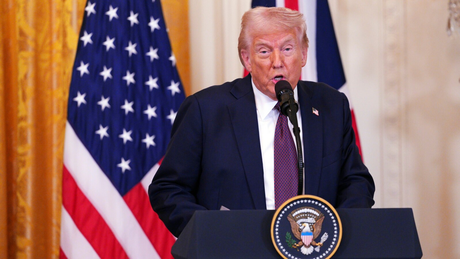 Trump Starmer