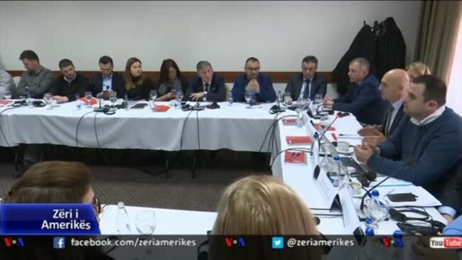 BIRN: Media në Kosovë, nën trysninë e politikanëve dhe bizneseve