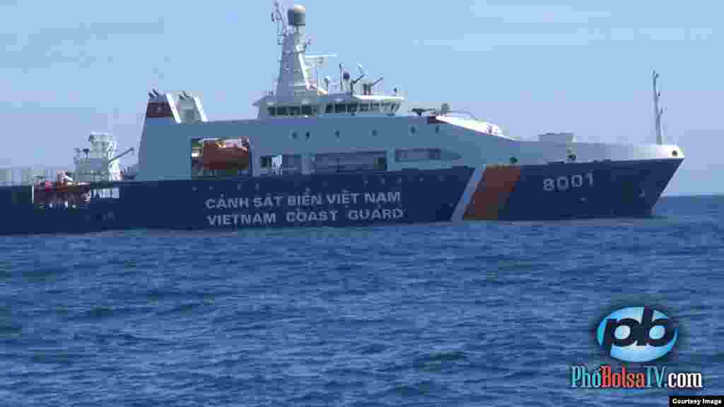 A Vietnamese Coast Guard ship in the South China Sea, May 18, 2014. (PhoBolsaTV.com)