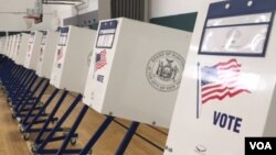 FILE - Voting booths at a polling station in Brighton Beach, Brooklyn, New York, April 19, 2016. (D. Schrier / VOA) 