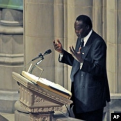 Alec Khoc, Southern Sudan's ambassador to the United States, pays tribute to late NBA star Manute Bol during funeral services at the Washington National Cathedral, 29 Jun 2010